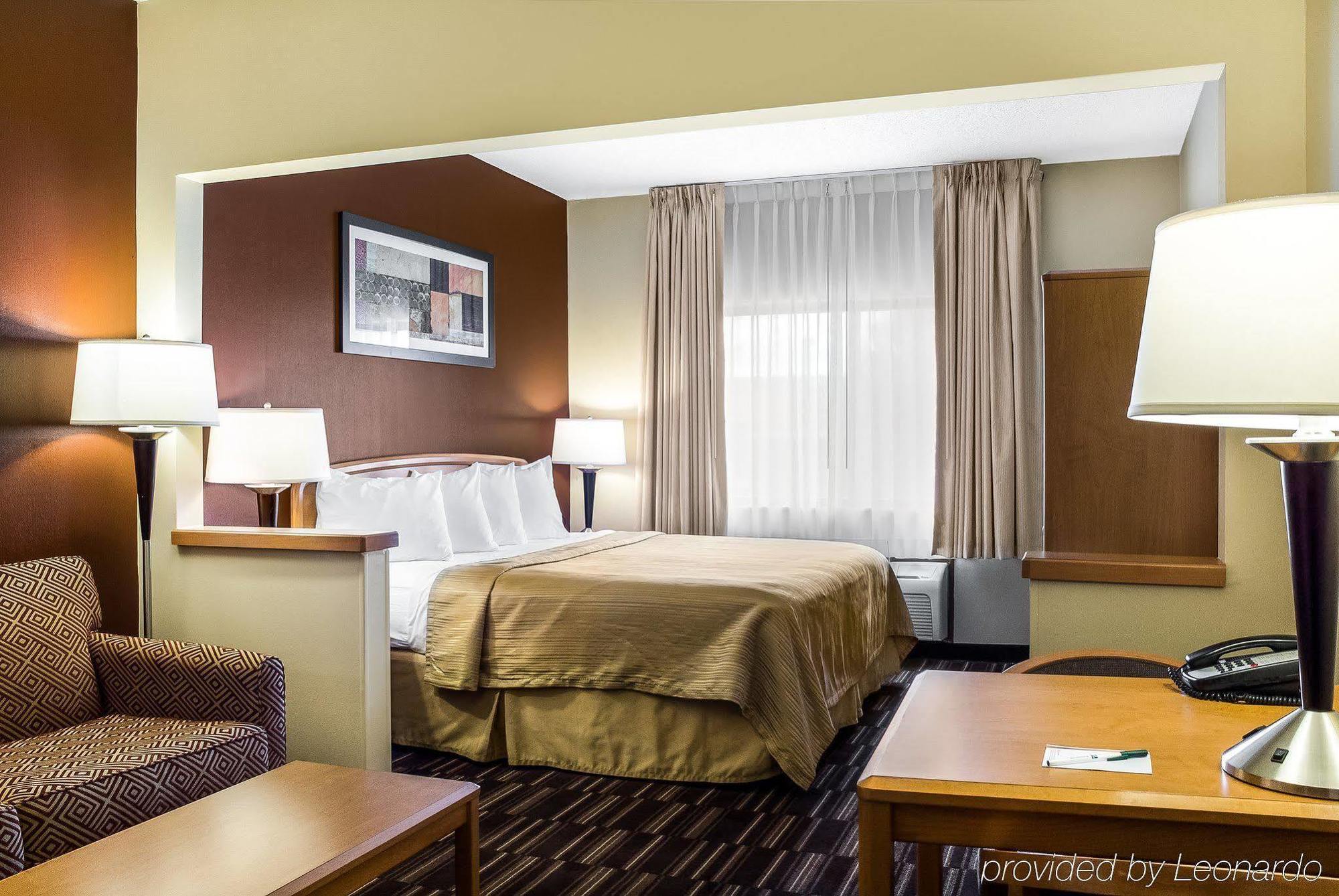 Quality Suites Near West Acres Fargo Luaran gambar